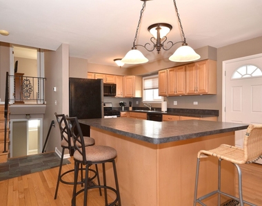 861 S Hawthorne Avenue - Photo Thumbnail 20