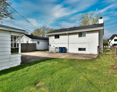 861 S Hawthorne Avenue - Photo Thumbnail 31