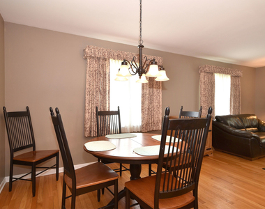 861 S Hawthorne Avenue - Photo Thumbnail 15
