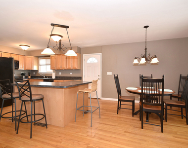 861 S Hawthorne Avenue - Photo Thumbnail 12