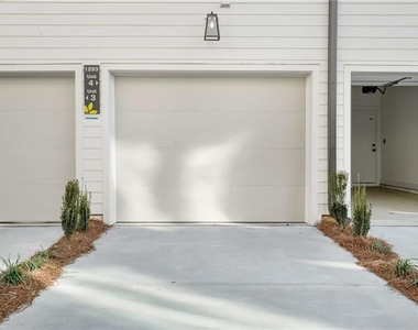 1293 Longreen Terrace Nw - Photo Thumbnail 18