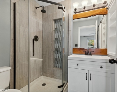 310 Wethington Drive - Photo Thumbnail 9