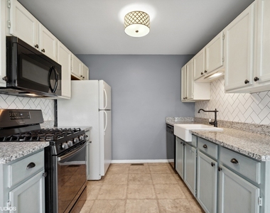 310 Wethington Drive - Photo Thumbnail 5