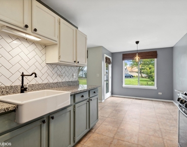 310 Wethington Drive - Photo Thumbnail 6