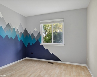 310 Wethington Drive - Photo Thumbnail 11