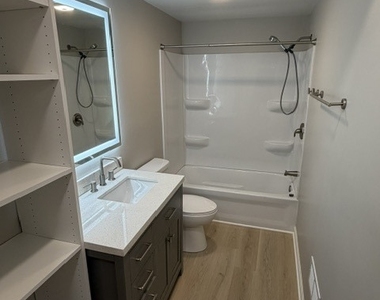 172 Oak Drive - Photo Thumbnail 7