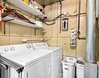 728 N Kennicott Avenue - Photo Thumbnail 11