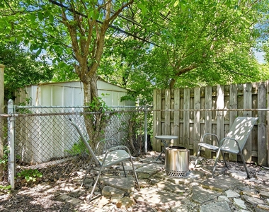 728 N Kennicott Avenue - Photo Thumbnail 16