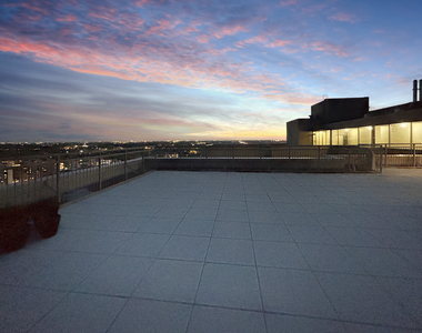 6301 N Sheridan Road - Photo Thumbnail 14