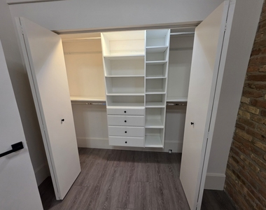 1547 N Milwaukee Avenue - Photo Thumbnail 8