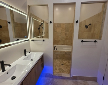 1547 N Milwaukee Avenue - Photo Thumbnail 14