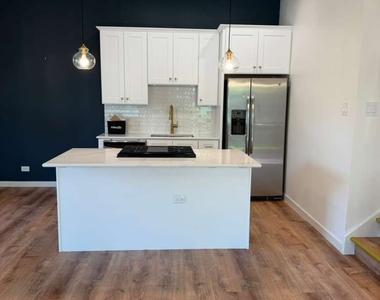 136 Brookwood Court - Photo Thumbnail 3