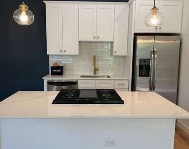 136 Brookwood Court - Photo Thumbnail 4