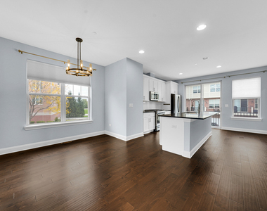 1218 Byrne Boulevard - Photo Thumbnail 11