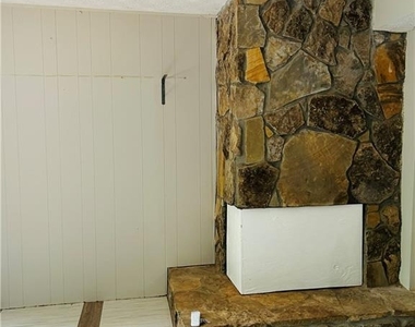 4309 Lehaven Circle - Photo Thumbnail 21