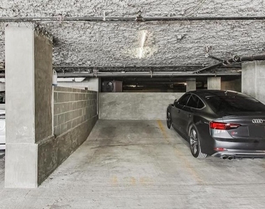 400 W Ontario Street - Photo Thumbnail 22
