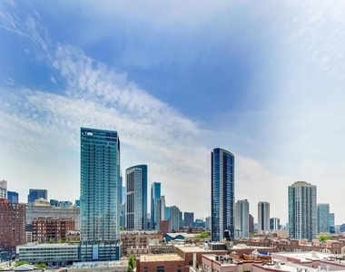 400 W Ontario Street - Photo Thumbnail 24