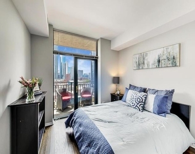 400 W Ontario Street - Photo Thumbnail 12