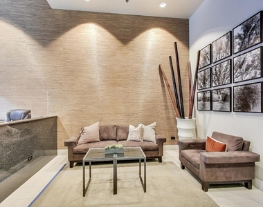 400 W Ontario Street - Photo Thumbnail 21