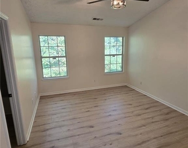 2868 Vining Ridge Terrace - Photo Thumbnail 6
