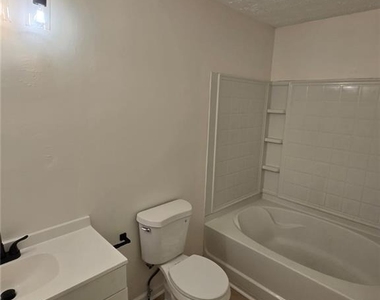 2868 Vining Ridge Terrace - Photo Thumbnail 10