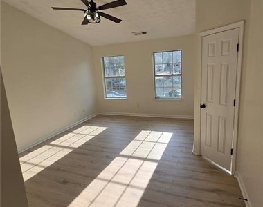 2868 Vining Ridge Terrace - Photo Thumbnail 11