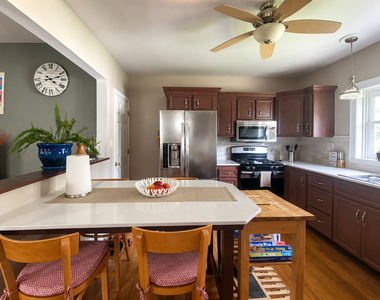 1747 S Cora Street - Photo Thumbnail 15