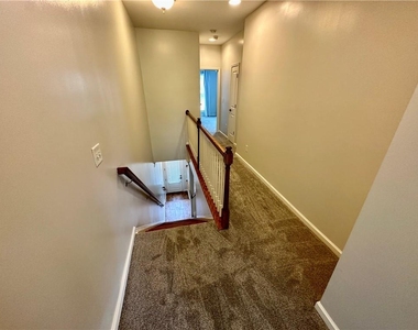 1615 Rivers Edge Trail Ne - Photo Thumbnail 9