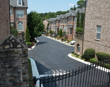 1615 Rivers Edge Trail Ne - Photo Thumbnail 25