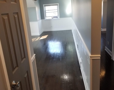 2315 N Merrimac Avenue - Photo Thumbnail 1