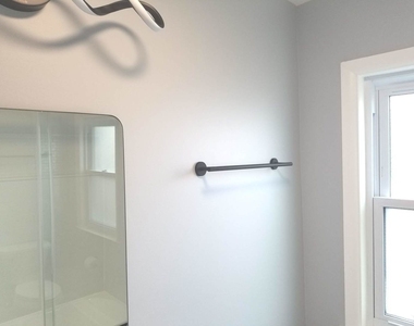 2315 N Merrimac Avenue - Photo Thumbnail 53