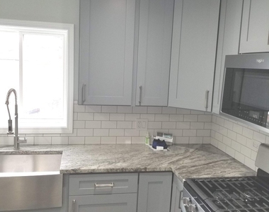 2315 N Merrimac Avenue - Photo Thumbnail 15