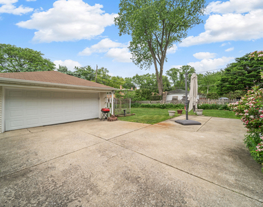 5320 Suffield Court - Photo Thumbnail 24