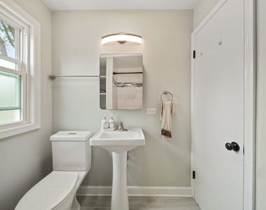 5320 Suffield Court - Photo Thumbnail 13