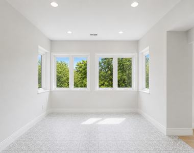 6914 N Sheridan Road - Photo Thumbnail 7