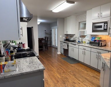 36420 N Tamarack Drive - Photo Thumbnail 7