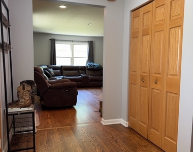 36420 N Tamarack Drive - Photo Thumbnail 2