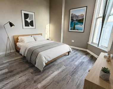 4340 S Berkeley Avenue - Photo Thumbnail 10
