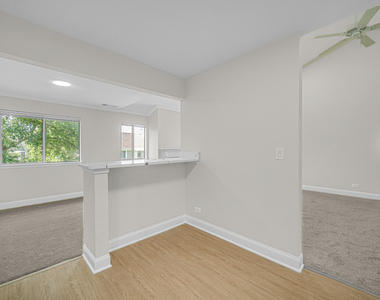 607 Berkley Court - Photo Thumbnail 12