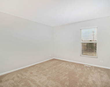 409 Metropolitan Street - Photo Thumbnail 10