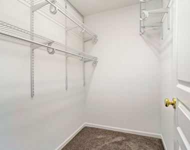 409 Metropolitan Street - Photo Thumbnail 14