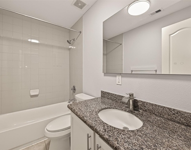 5333 Richmond Avenue - Photo Thumbnail 13