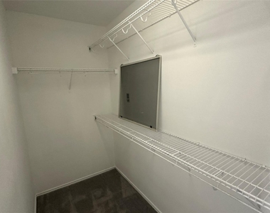 23851 Single Oak Street - Photo Thumbnail 10
