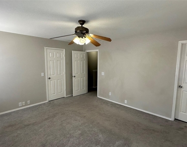 23851 Single Oak Street - Photo Thumbnail 9