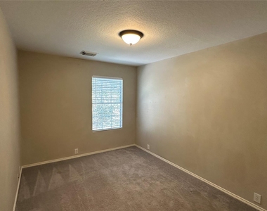 23851 Single Oak Street - Photo Thumbnail 13