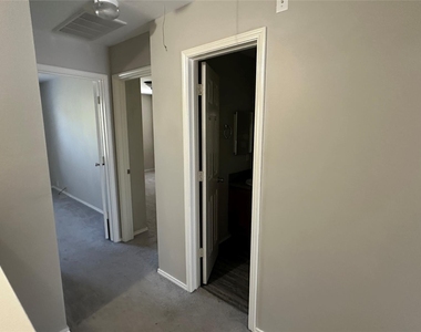 23851 Single Oak Street - Photo Thumbnail 7