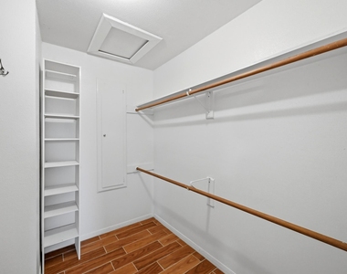 17511 Favor Bend Court - Photo Thumbnail 36