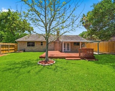 17511 Favor Bend Court - Photo Thumbnail 39