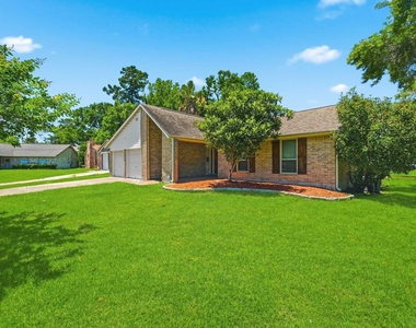 17511 Favor Bend Court - Photo Thumbnail 4