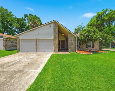17511 Favor Bend Court - Photo Thumbnail 8